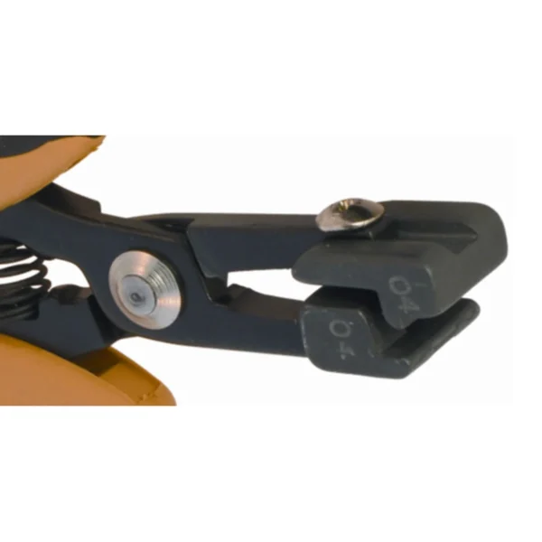 Special tool for the forming of side leads of TO247 & TO220, 5.08mm pitch. Steel thickness 5mm. Tool length 158mm – CP-PN5050-04D