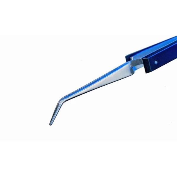 Tweezers with bent tips, ideal during soldering operations, Length 150mm – CP-33A